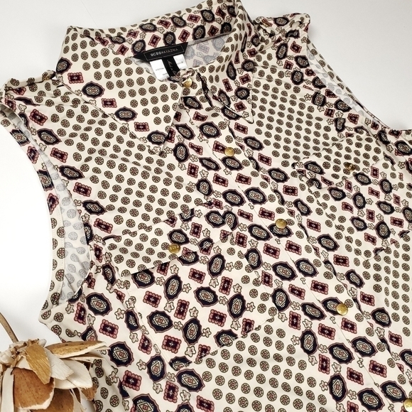 BCBGMAXAZRIA Cream Red Paisley Print Button Down Poly Tunic Top Sz L - Picture 7 of 11